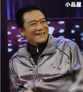 侯耀文
